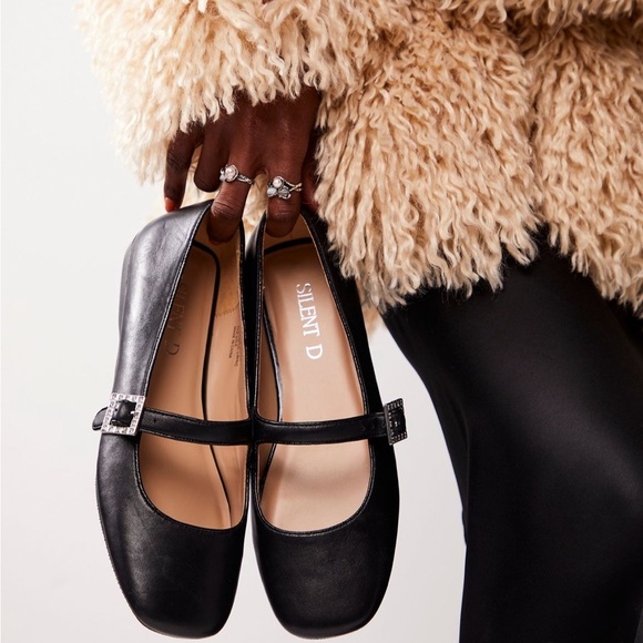 Silent D from Free People night at the ballet flats - Picture 1 of 2
